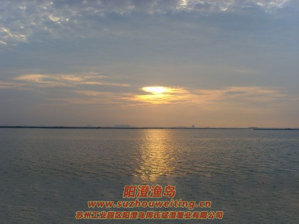 ���κ��뵺��з�˵�һ��ͼƬ��